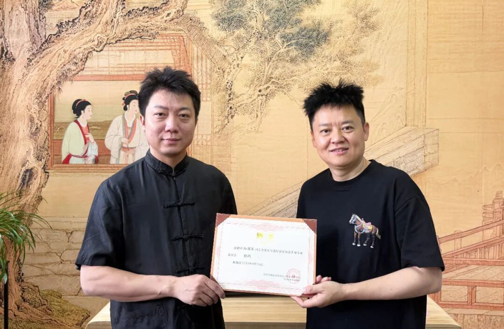 上传图片