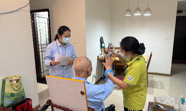 如约·长护险 ④ | 97岁陈爷爷：家里大门总是开着